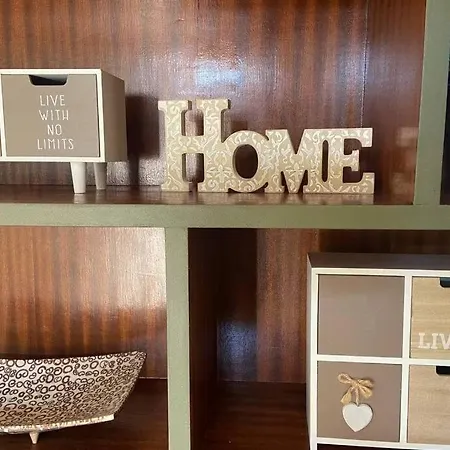 Apartment Πανέμορφο Διαμέρισμα Στο Μόντε Σμιθ! *