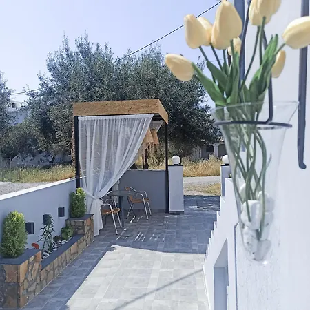 Apartment Paradise Apartment, Village