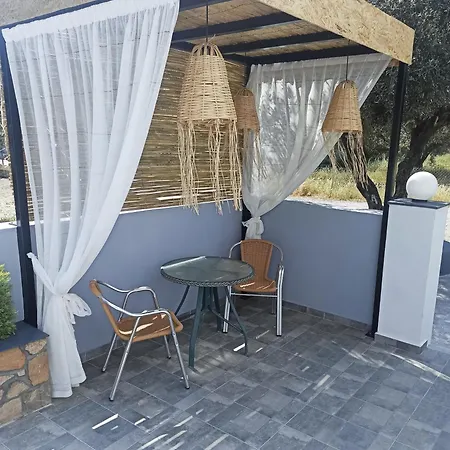Paradise Apartment, Village Apartment Lardos