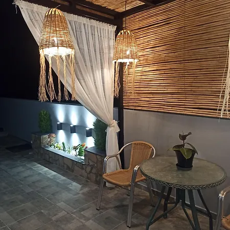 Paradise Apartment, Village * Lardos